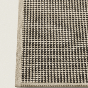 Op maat gemaakt buitenkleed fijn in 2 kleuren zand met zwart